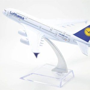 Lufthansa A380 1:400 Aircraft Model